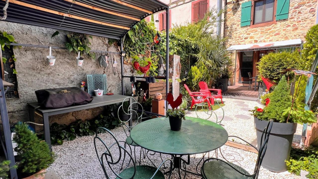 Gite Le Coq Rouge Eguisheim Exterior photo