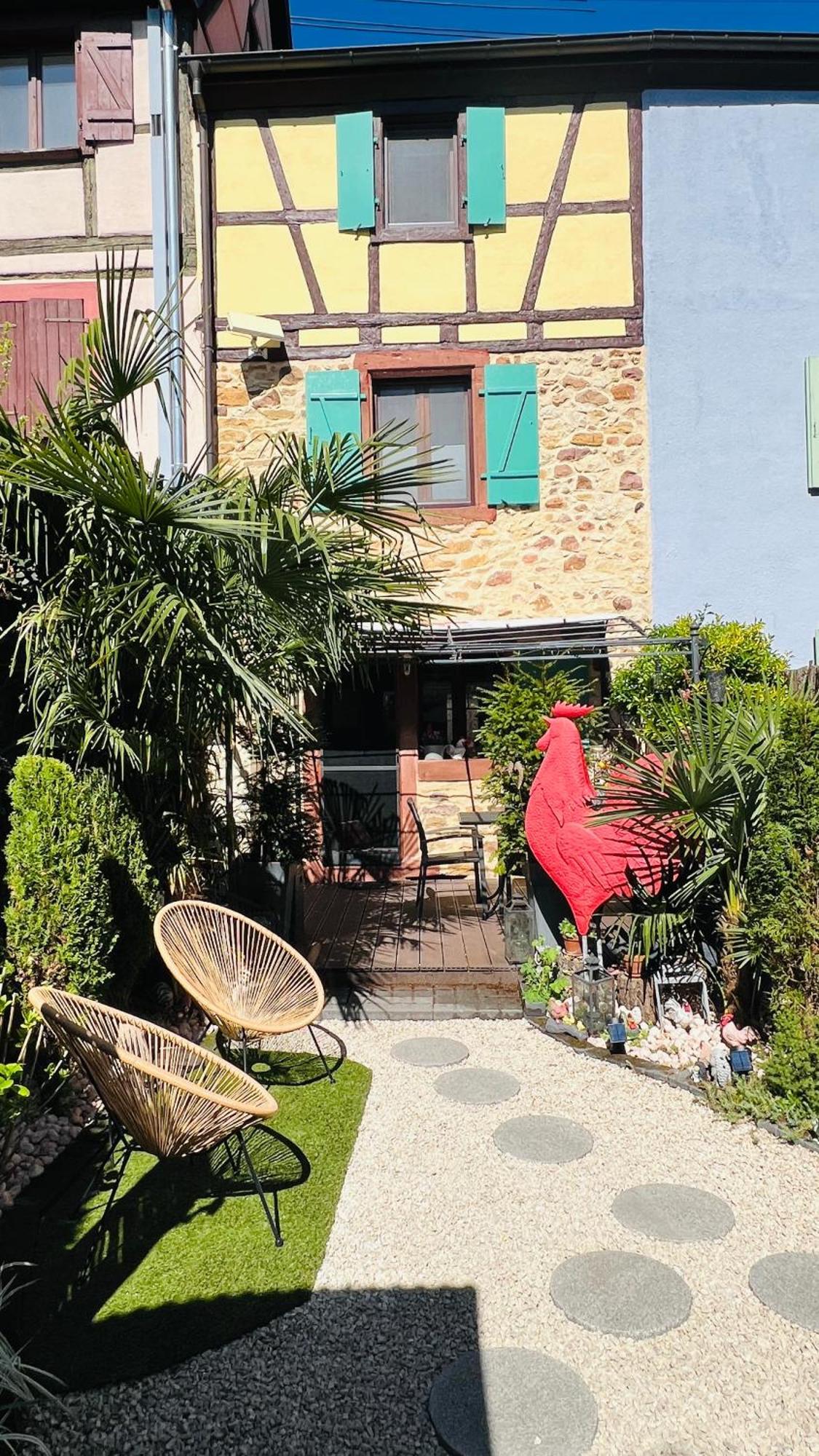 Gite Le Coq Rouge Eguisheim Exterior photo